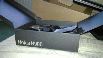 N900