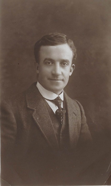 Joshua Dawson b,1918.jpg