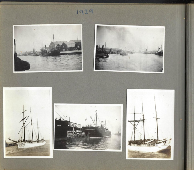 Ships 1929.jpg